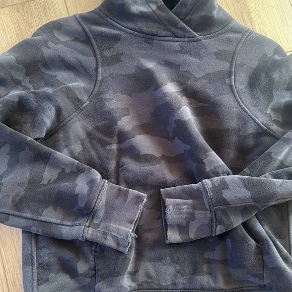 Lululemon Loungeful Hoodie Heritage 365 Camo Deep Coal Multi - Picture 6 of 6